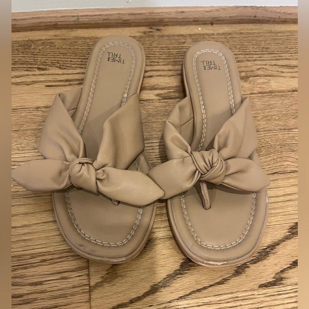 Nude Bow Thong Sandals Beach 10M